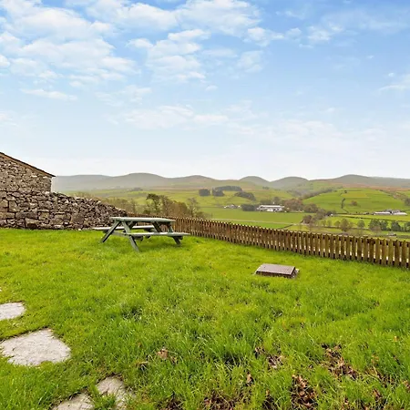 3 Bed In Kirkby Stephen 93379 Orton