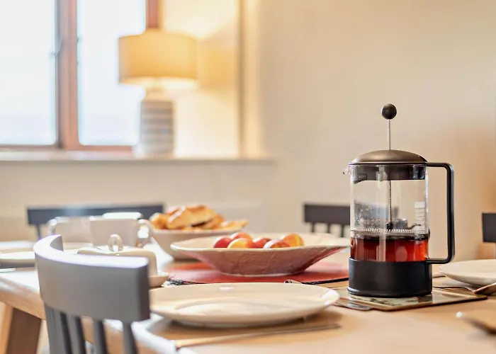 3 Bed In Penrith Oc-93379